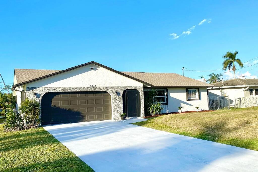 Waterfront Gulf Gateway: Pool/Dock/Grill/Gameroom Fort Myers Exterior foto