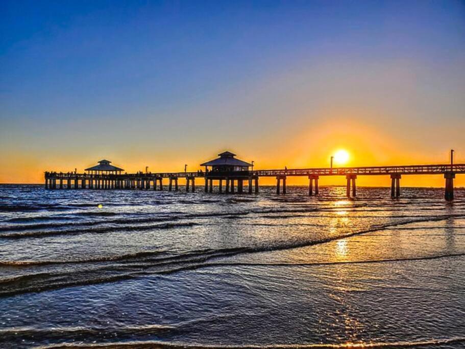 Waterfront Gulf Gateway: Pool/Dock/Grill/Gameroom Fort Myers Exterior foto